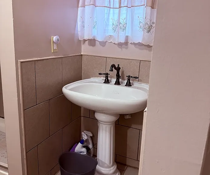 7006 Garesche Ave — Photo 42