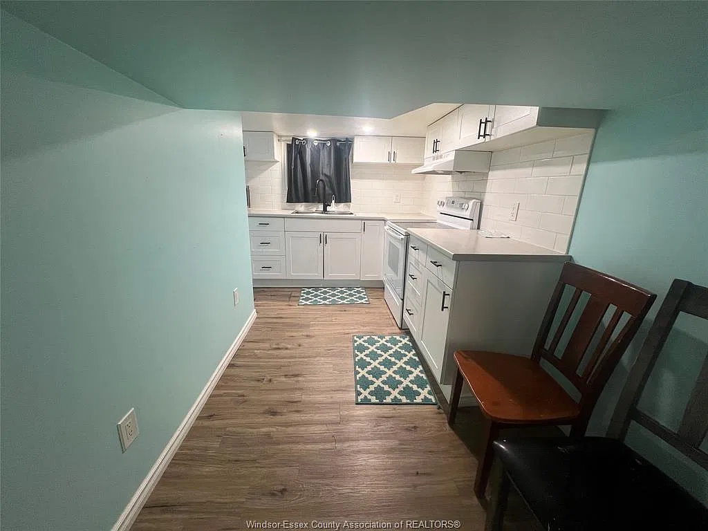 2 bed, $1,200 — Photo 4