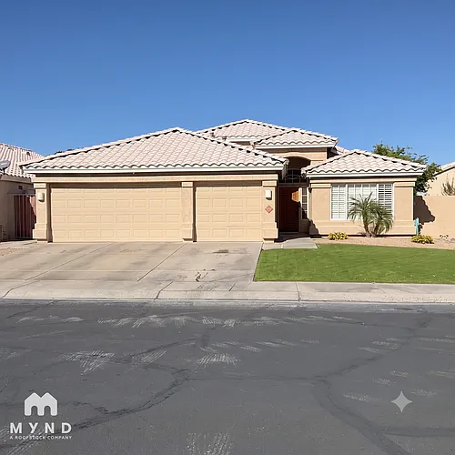 6628 W Louise Dr Photo 1
