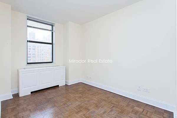 Rented by Mirador Real Estate | media 19