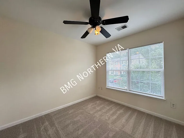 10230 Magnolia Grove Dr — Photo 21