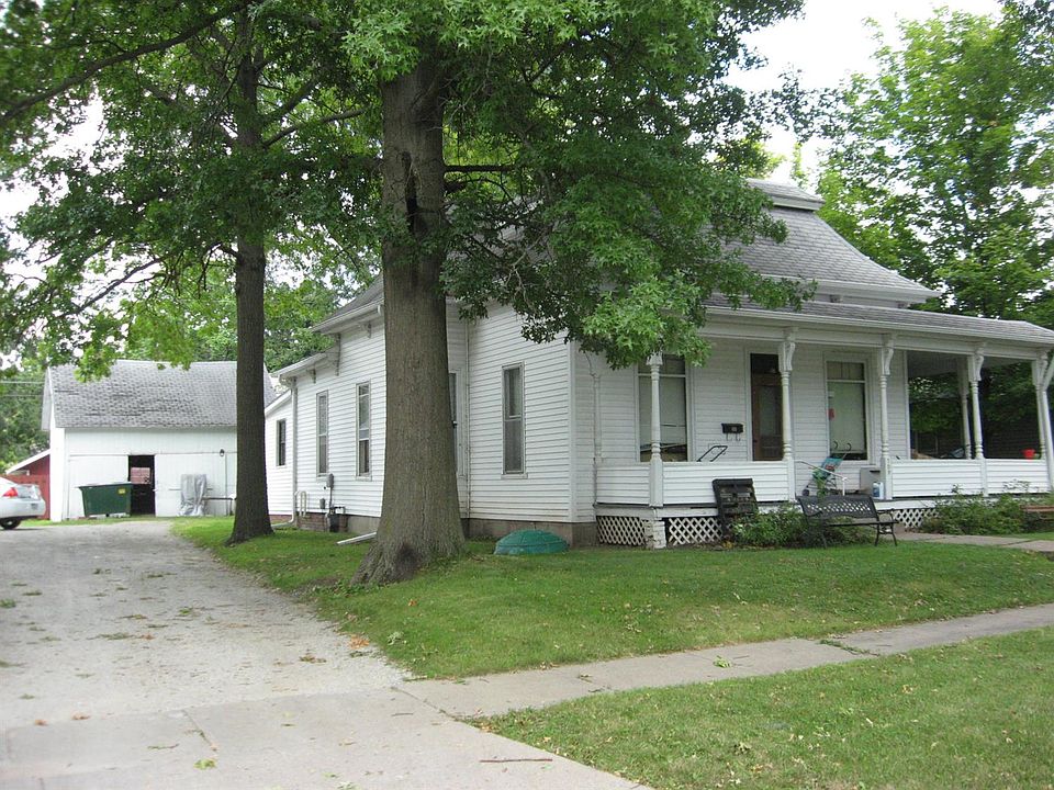 2nd image of 709 2nd Ave E