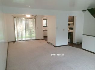 778 Locust Ridge Dr, Pittsburgh, PA 15209