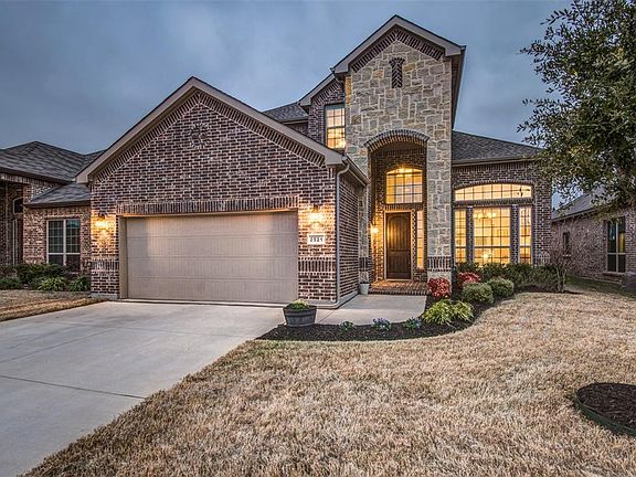 2nd image of 2521 Pioneer Dr