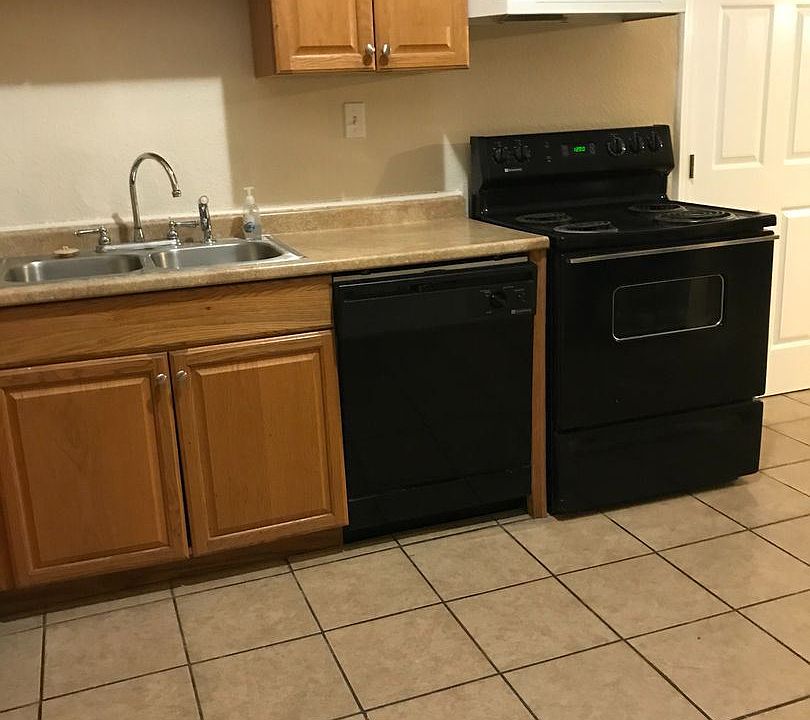 1st image of 1202 San Mateo Dr