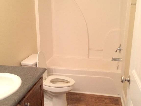 4th image of 9043 Whispering Pines Blvd