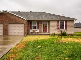 505 S 9th Ave, Haubstadt, IN 47639