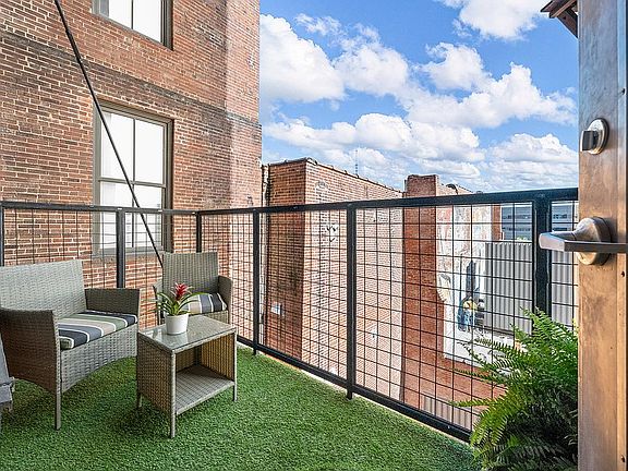Private balcony