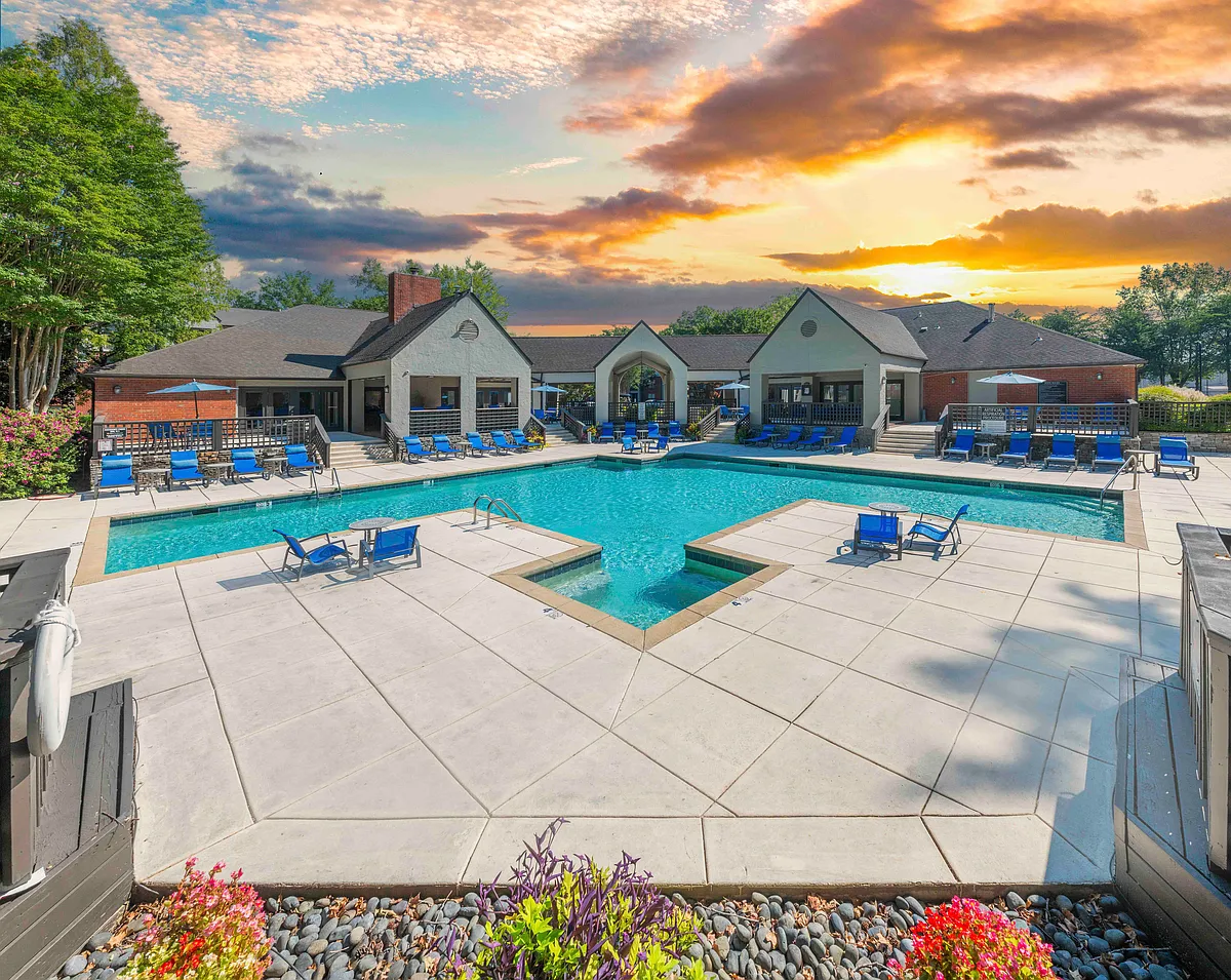 Building Photo - MAA Southwind