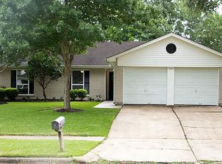 16310 Tibet Rd, Friendswood, TX 77546