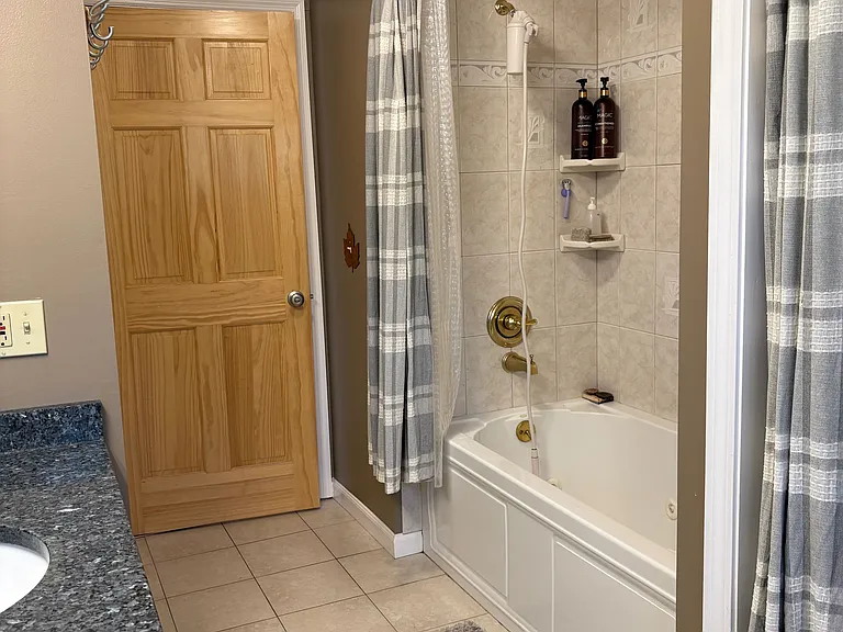 200 Obrien Ct — Photo 15