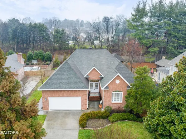 7027 Lawford Rd, Knoxville, TN 37919