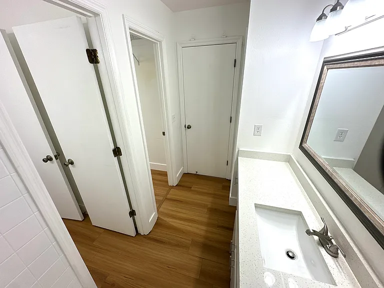 6020 Scotchwood Gln #210 — Photo 13