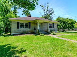 1131 Ironworks Rd, Winchester, KY 40391