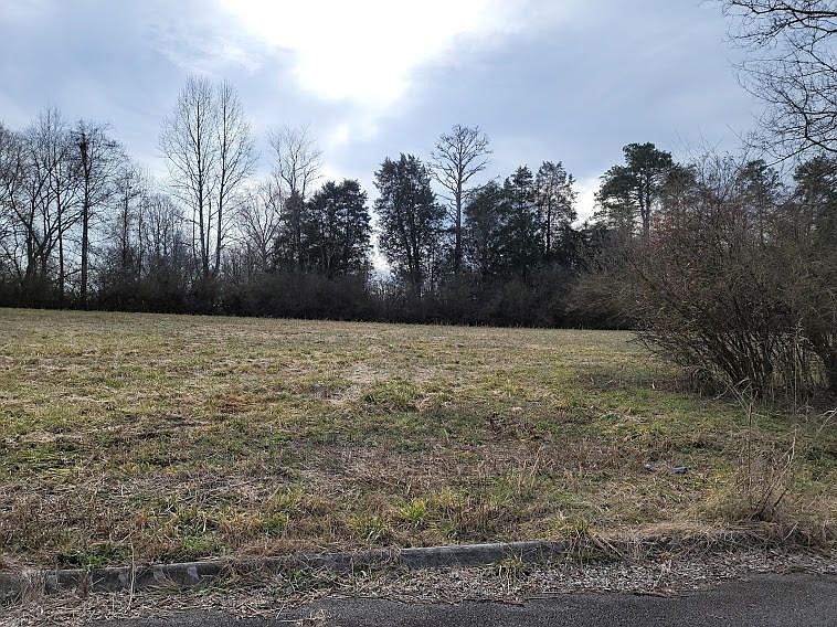 1st image of LOT 17 Meadow Lawn Dr