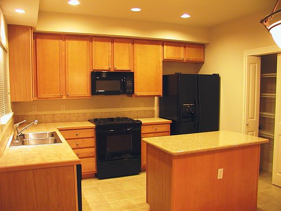 3rd image of 5597 Lakemont Blvd SE APT 1802