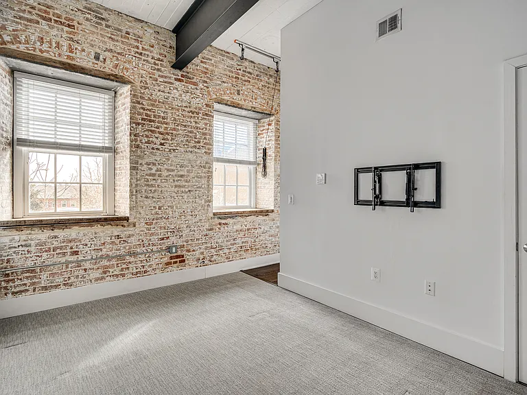 Bedroom (TV Mount included)