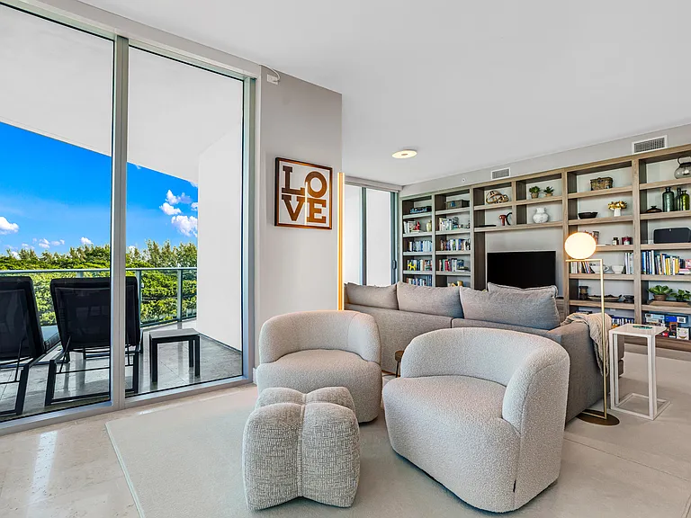 701 N Fort Lauderdale Beach Blvd #406 — Photo 6