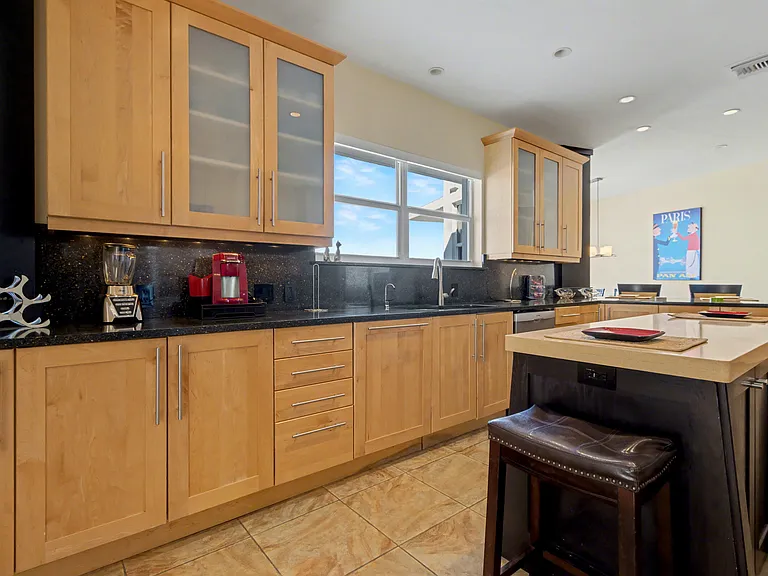 3430 Galt Ocean Dr #1 — Photo 9