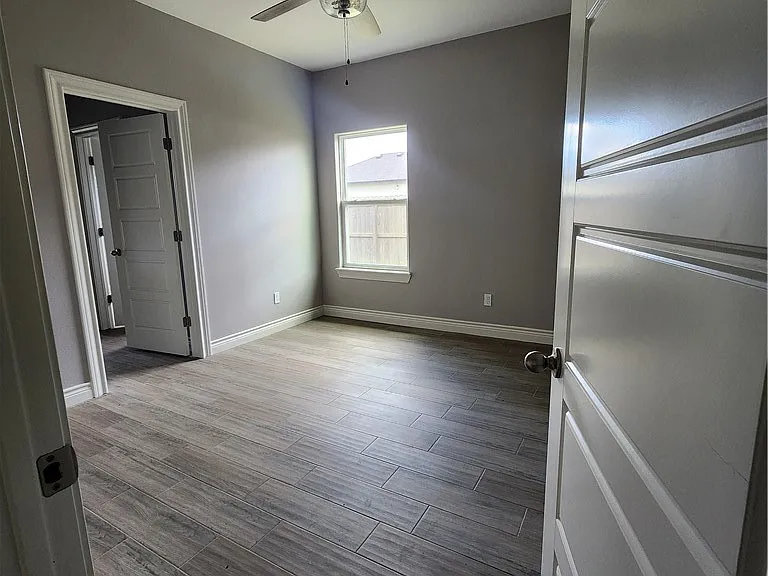 1869 Papa Mori Dr — Photo 12