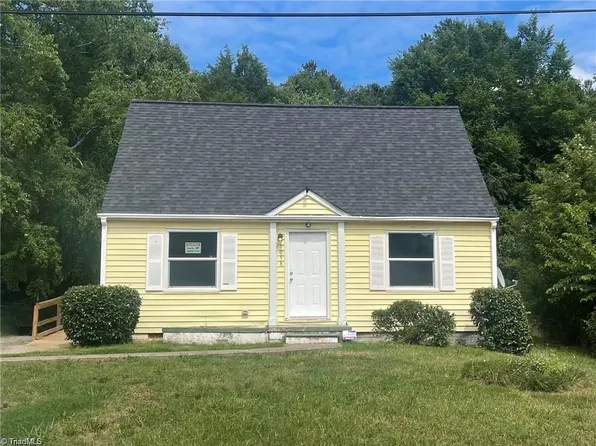 1058 Betty Dr, Winston Salem, NC 27107