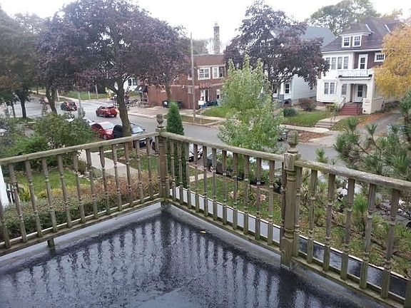 2nd image of 2926 N Maryland Ave
