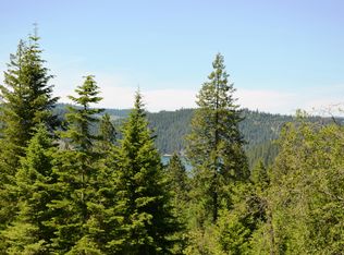 2056 E Echo Canyon Dr, Harrison, ID 83833