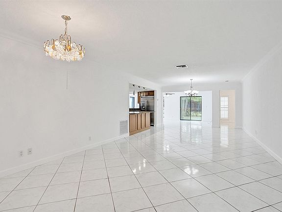 5th image of 2064 SW 15th Court