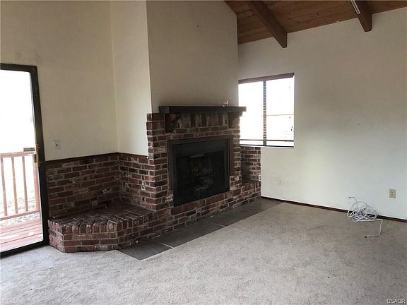 5th image of 321 W Fairway Blvd