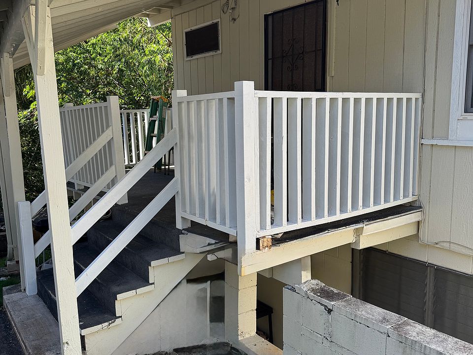 1st image of 3106 Haaliki St