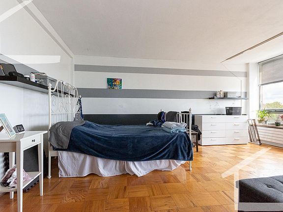 3rd image of 60 Babcock St #64-1