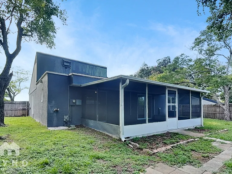 209 Banyan Ct — Photo 20