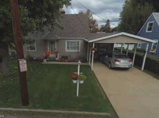 2241 39th St NW, Canton, OH