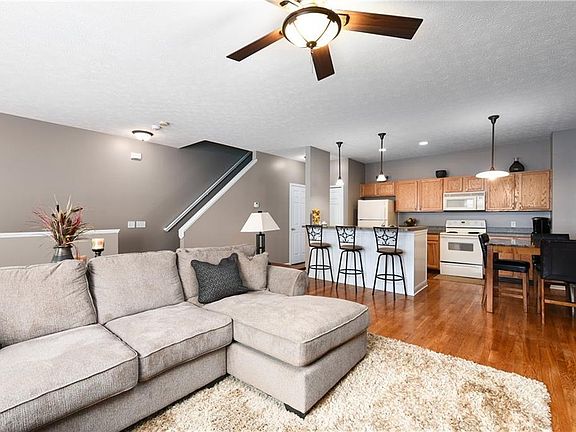 4th image of 1222 E Chapman Ln #3