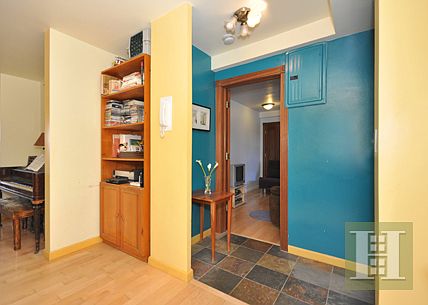 4th image of 4901 Henry Hudson Pkwy W APT 6H