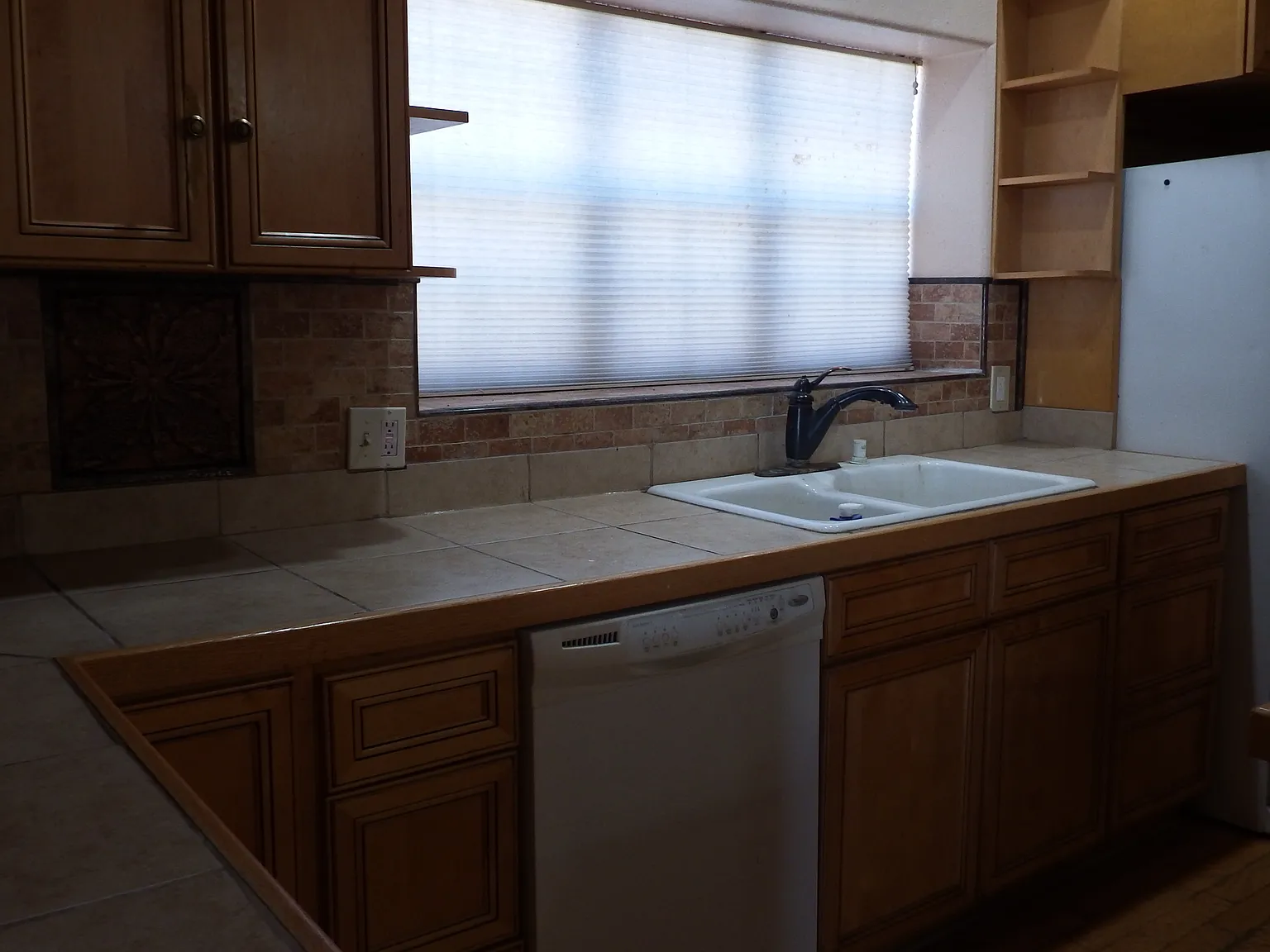 1 bed, 1096 sqft, $1,100 — Photo 4
