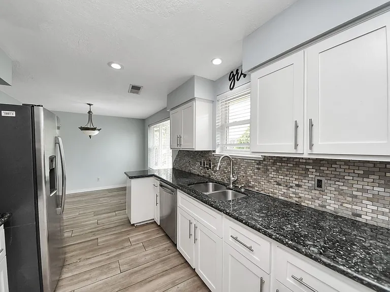 5954 Beaudry Dr — Photo 14