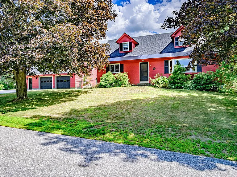 3 Eden Ln — Photo 1