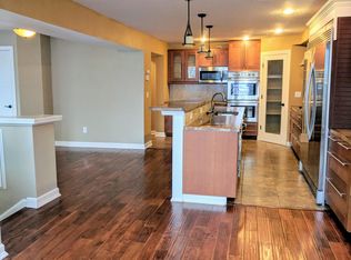 1489 Crescent Hills Dr, La Crescent, MN 55947