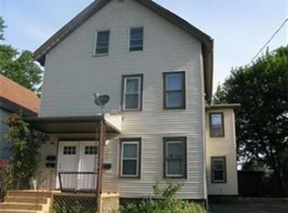 14 Leroy St #2, Attleboro, MA 02703