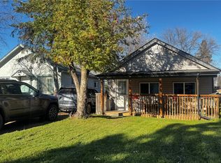 460 21st Street E, Prince Albert, SK S6V 1M3