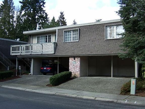 2nd image of 14313 NE 7th Pl