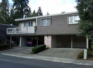 14305 NE 7th Pl #4, Bellevue, WA 98007