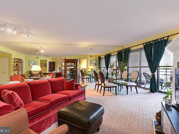 5th image of 1100 Lovering Ave APT 206