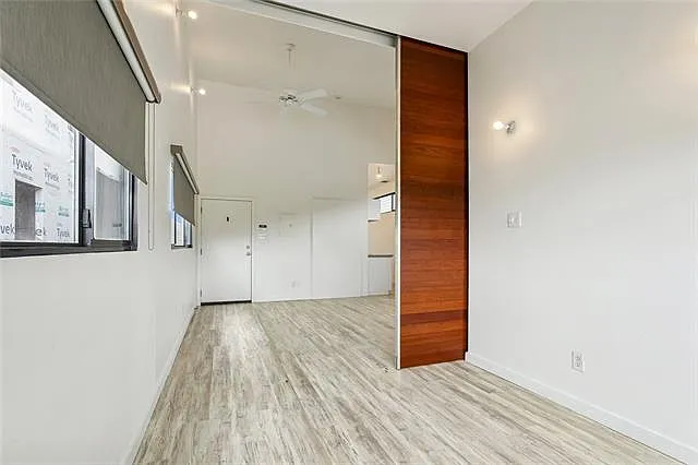 229 Lowerline St — Photo 6