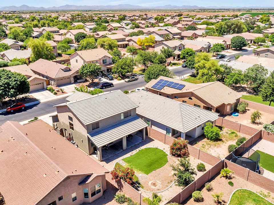 1st image of 44086 W Granite Dr