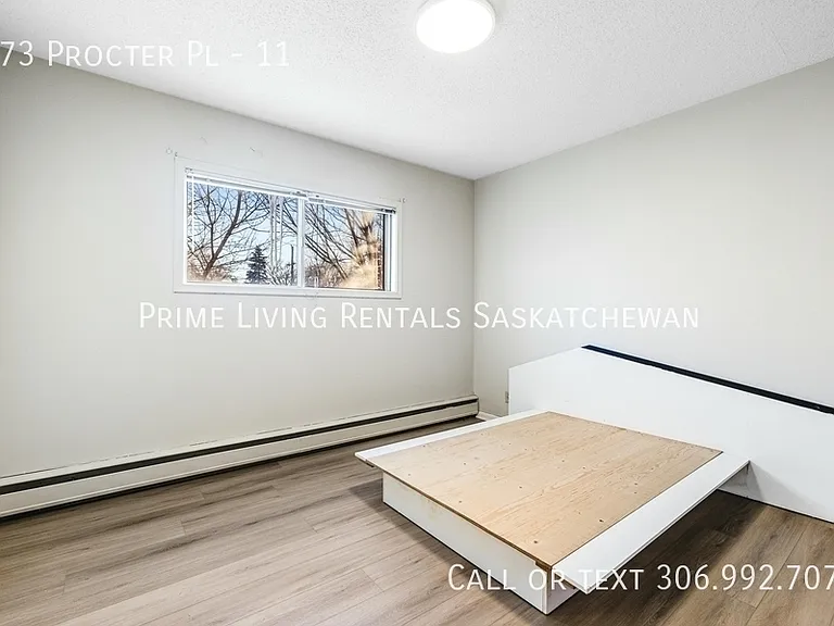 173 Procter Pl #11 — Photo 9