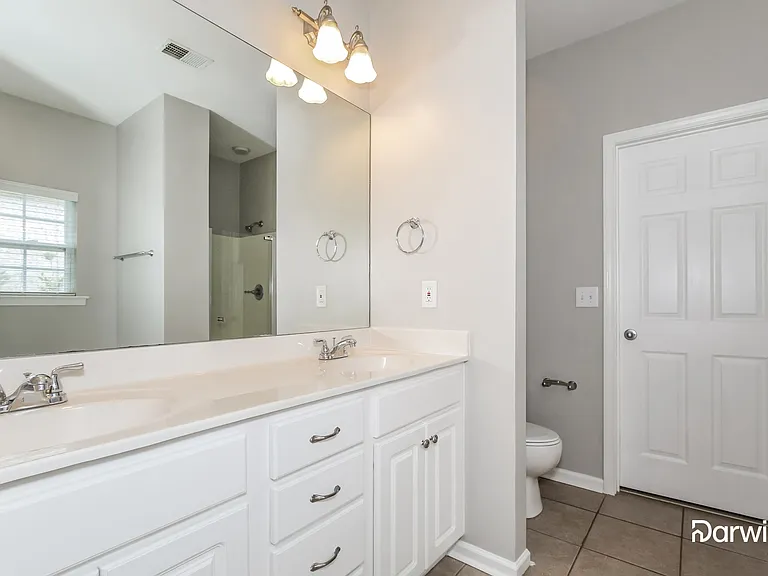 913 Narrows Point Dr — Photo 12
