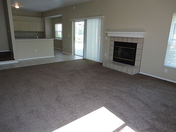 4th image of 27038 Sea Breeze Way