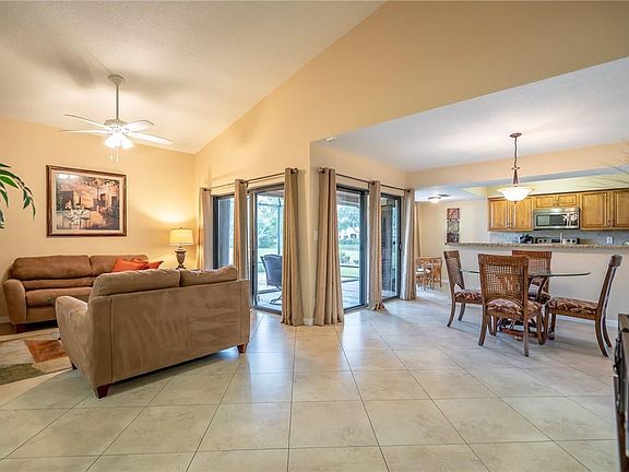 4th image of 3066 Lake Shore Drive #2